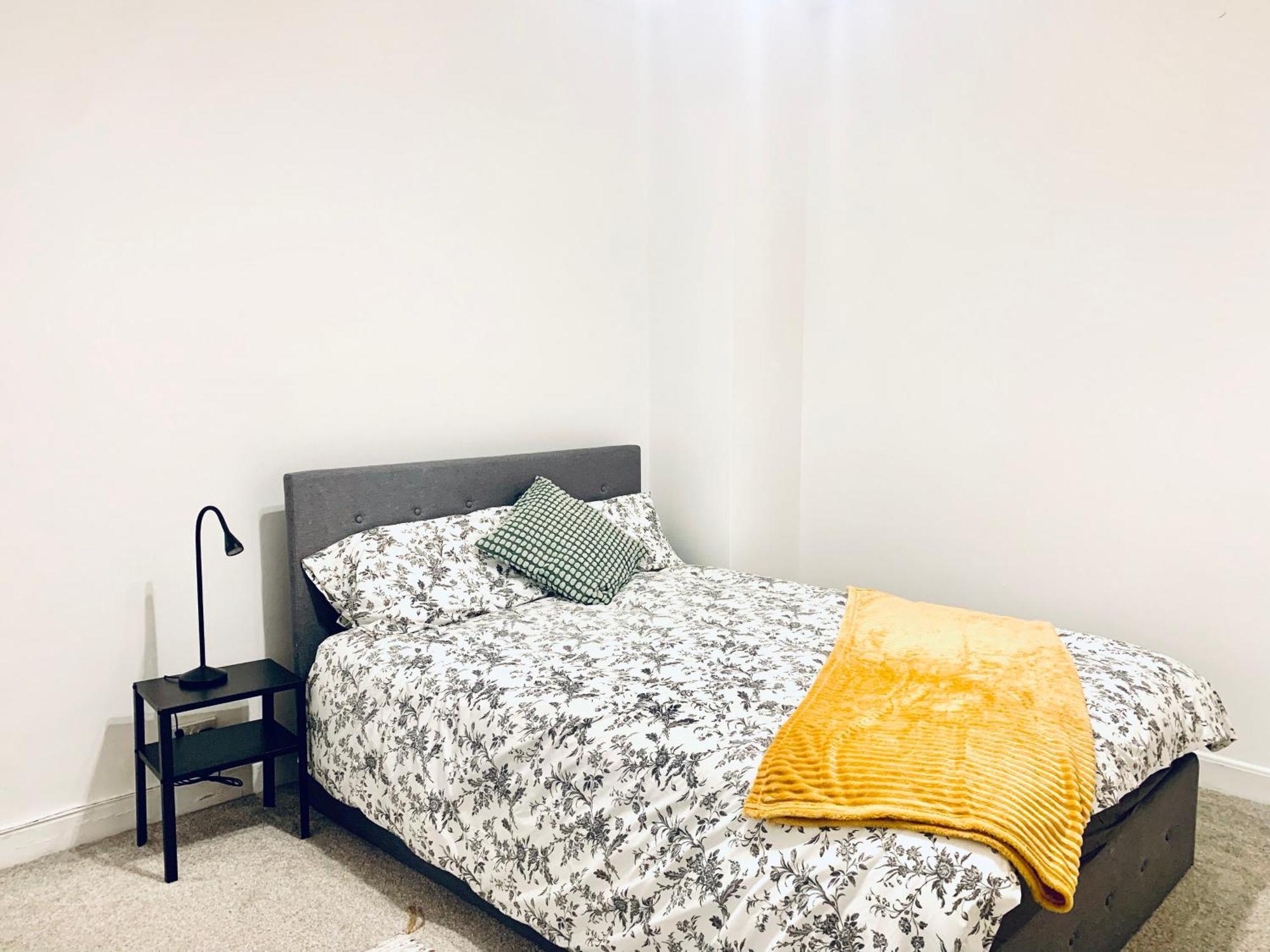 Cosy 2 Bedroom In Swiss Cottage. Apartamento *