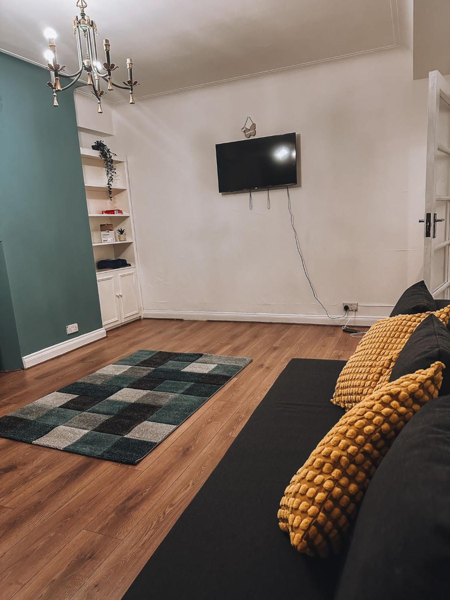 Cosy 2 Bedroom In Swiss Cottage. Apartamento *