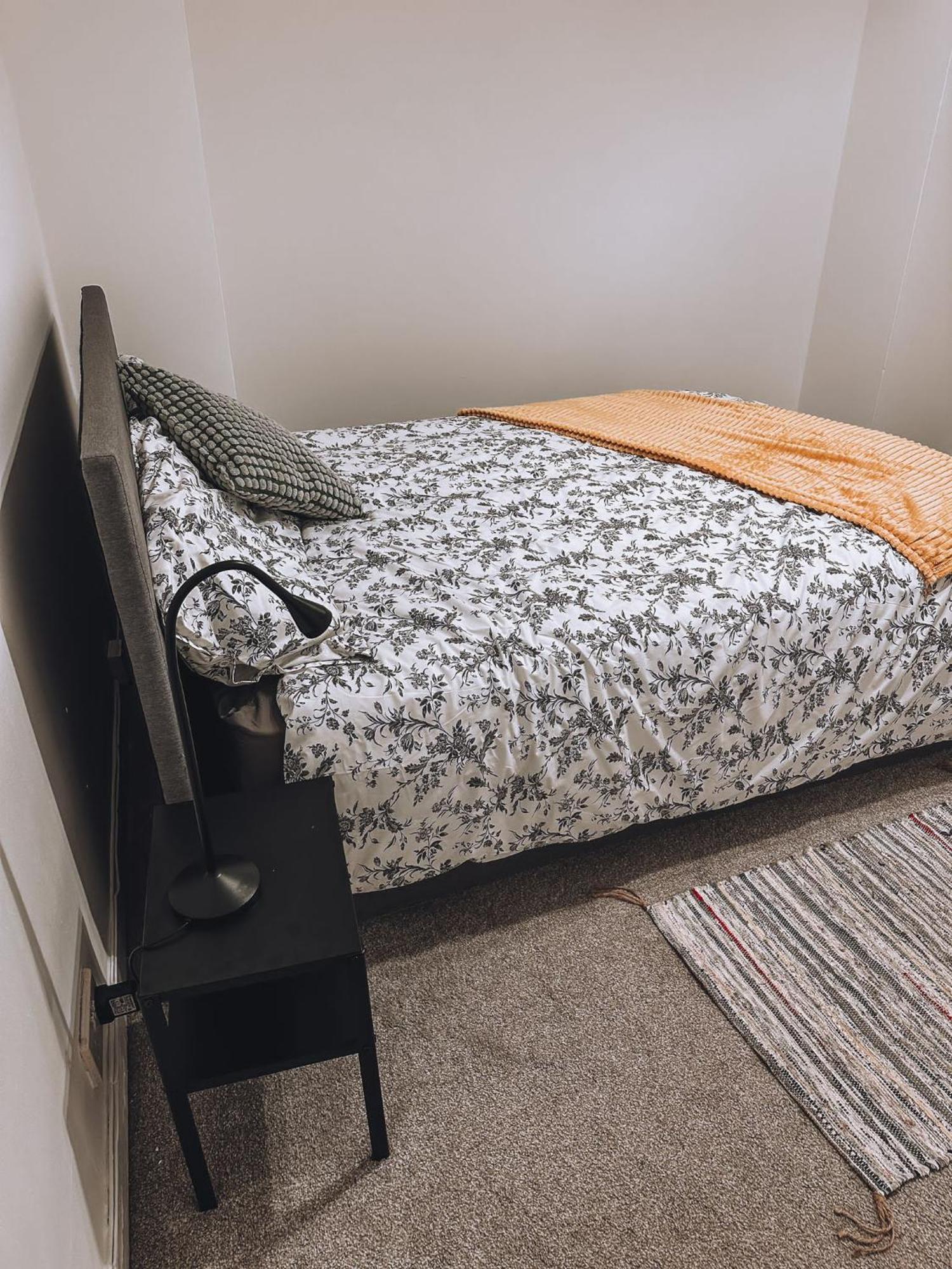 Cosy 2 Bedroom In Swiss Cottage. Apartamento Londres