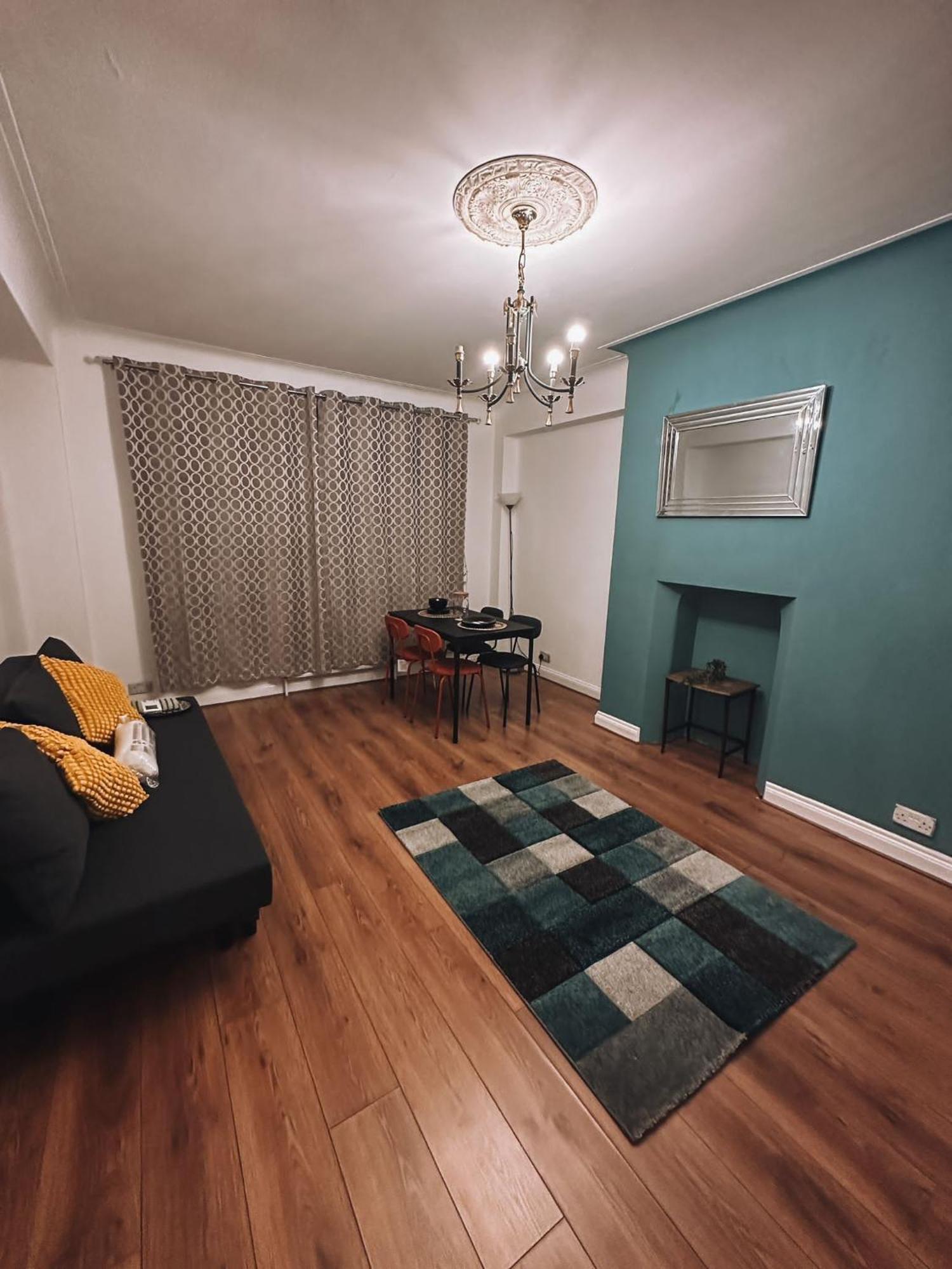 Apartamento Cosy 2 Bedroom In Swiss Cottage. *
